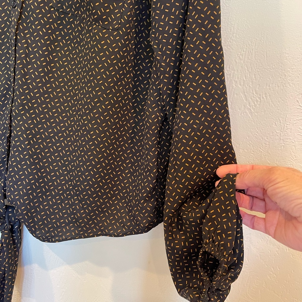 Patterned blouse - Picture 2 of 3